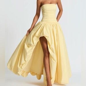 Elegant Yellow Strapless Dress